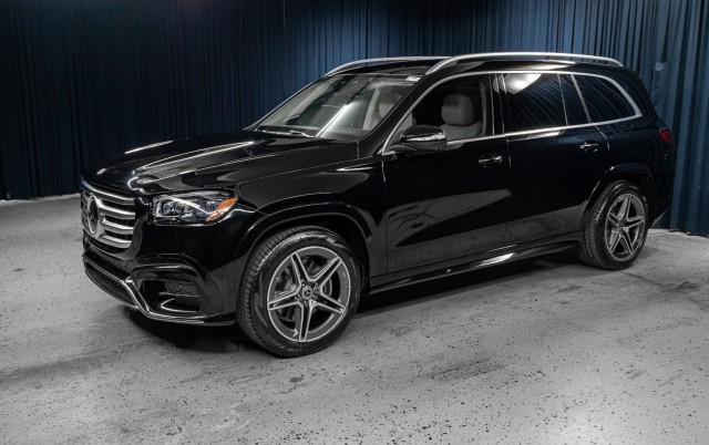 new 2025 Mercedes-Benz GLS 450 car, priced at $95,575