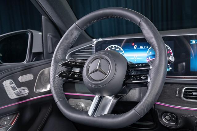 new 2025 Mercedes-Benz GLS 450 car, priced at $101,275