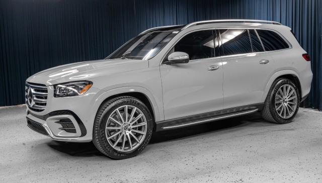 new 2025 Mercedes-Benz GLS 450 car, priced at $101,275