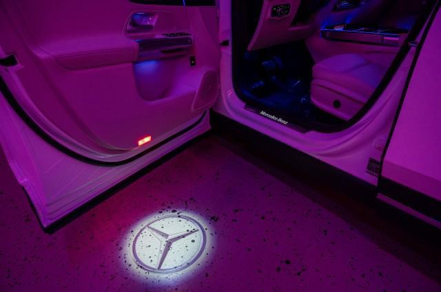new 2025 Mercedes-Benz GLB 250 car, priced at $48,920