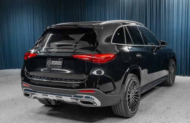 new 2024 Mercedes-Benz GLC 300 car, priced at $59,425