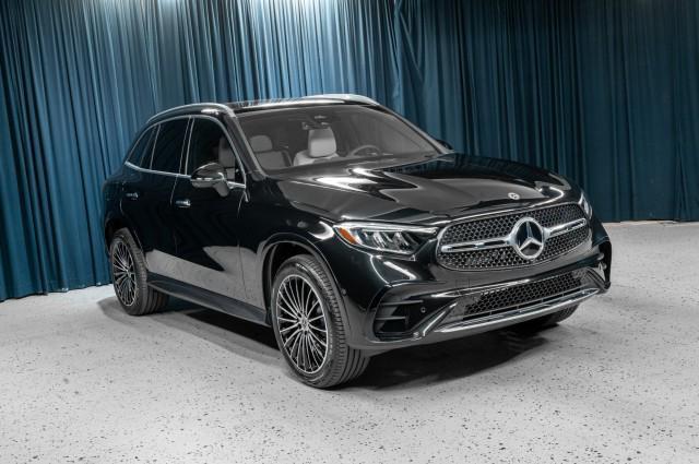 new 2024 Mercedes-Benz GLC 300 car, priced at $59,425