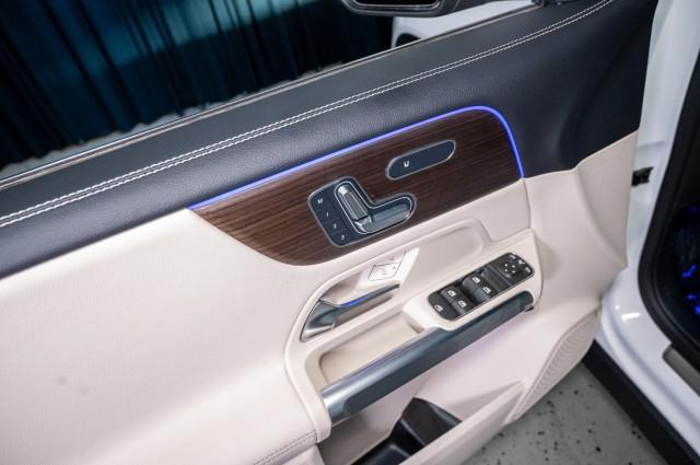 new 2025 Mercedes-Benz GLB 250 car, priced at $47,470