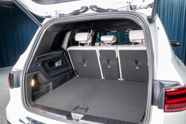 new 2025 Mercedes-Benz GLB 250 car, priced at $47,470