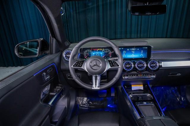 new 2025 Mercedes-Benz GLB 250 car, priced at $47,145