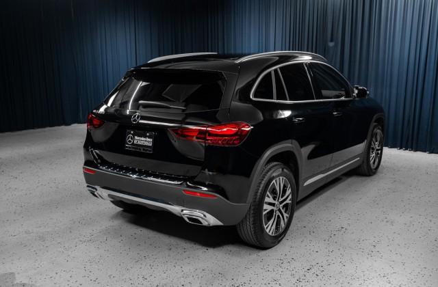 new 2025 Mercedes-Benz GLA 250 car, priced at $42,250