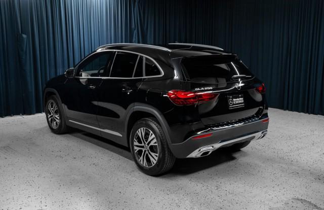new 2025 Mercedes-Benz GLA 250 car, priced at $42,250
