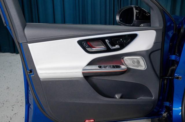 new 2025 Mercedes-Benz GLC 350e car, priced at $71,925