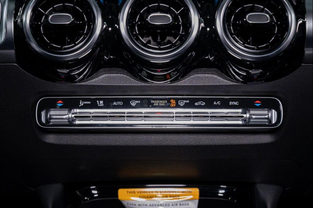 new 2026 Mercedes-Benz GLB 250 car, priced at $47,615