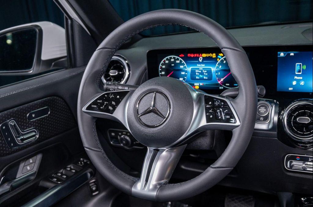 new 2026 Mercedes-Benz GLB 250 car, priced at $47,615