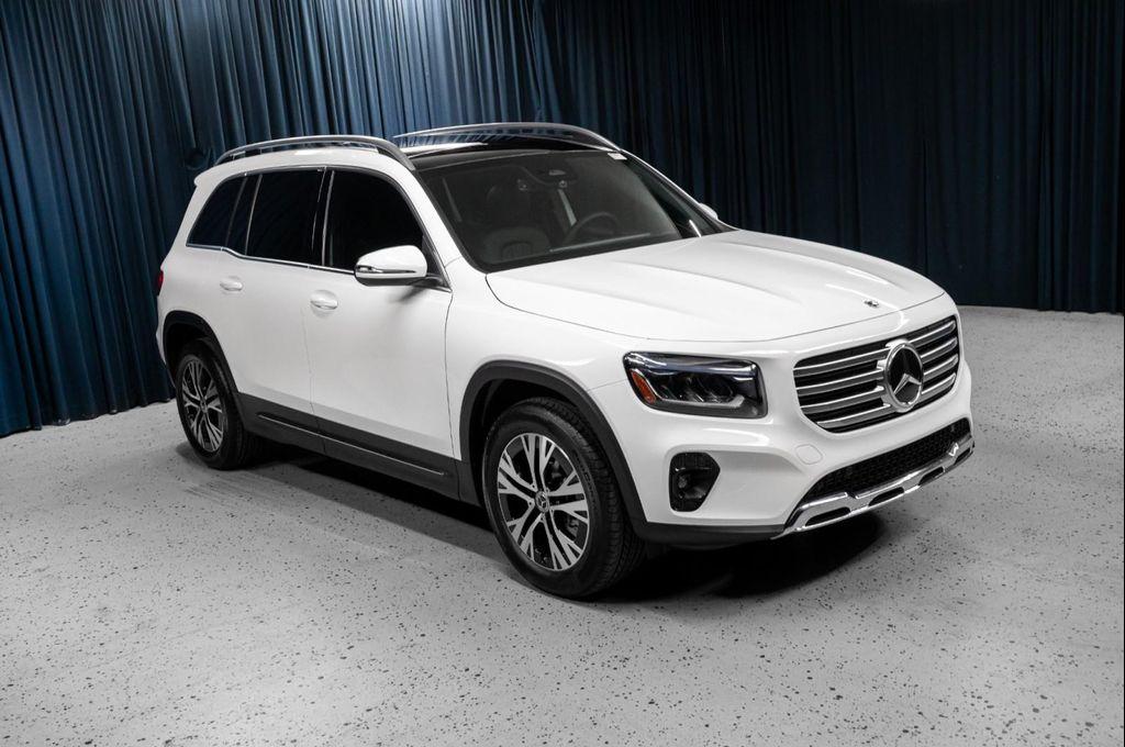 new 2026 Mercedes-Benz GLB 250 car, priced at $47,615