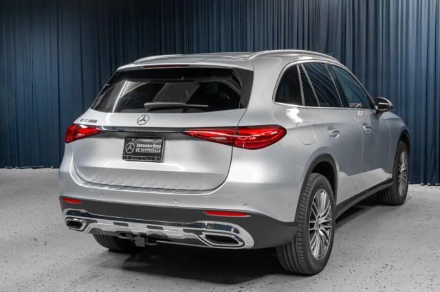 new 2024 Mercedes-Benz GLC 300 car, priced at $52,815