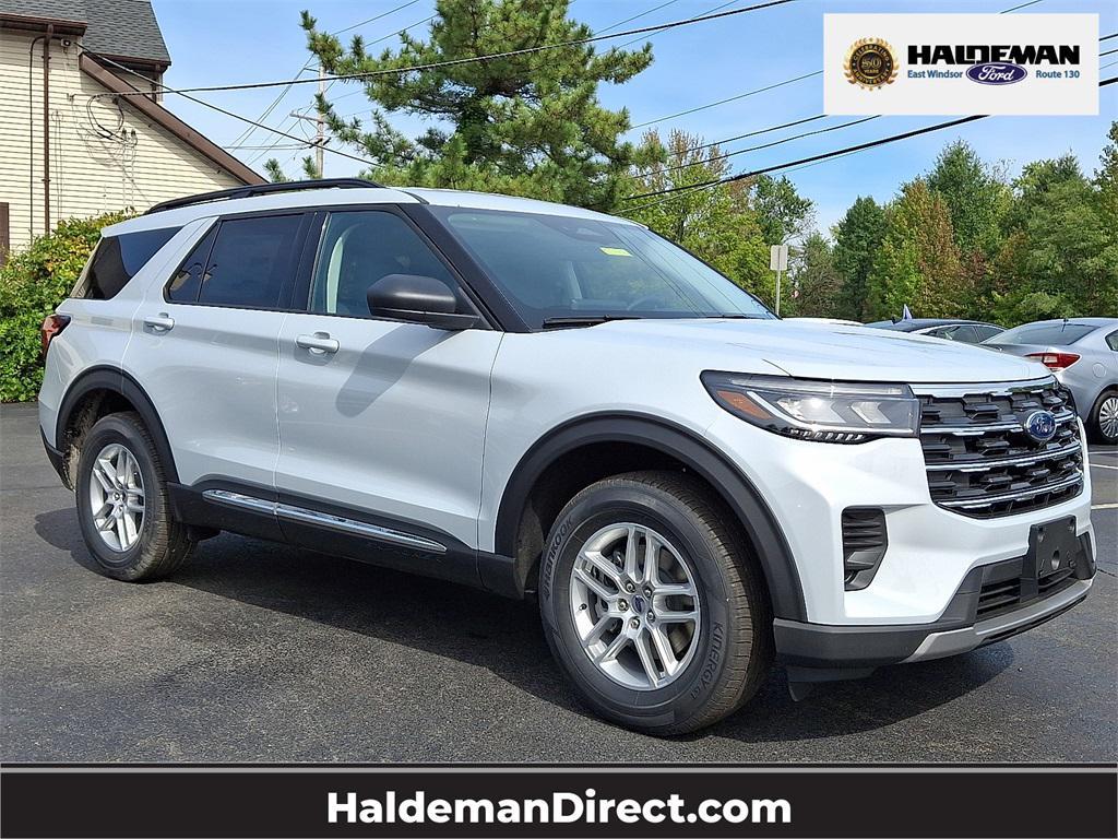 new 2025 Ford Explorer car, priced at $44,145