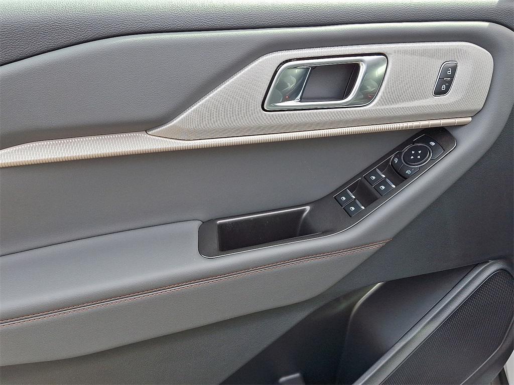 new 2025 Ford Explorer car, priced at $44,145