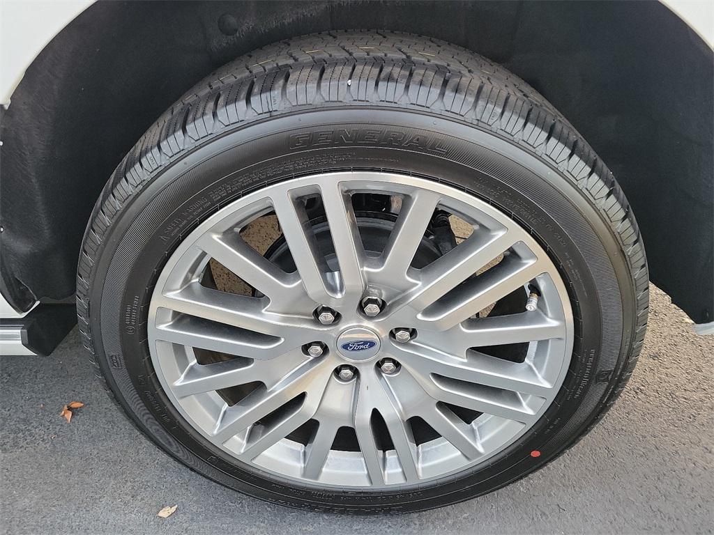 new 2024 Ford Expedition Max car, priced at $93,880