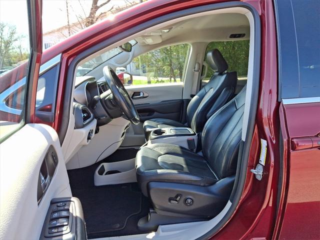used 2022 Chrysler Pacifica car, priced at $23,800