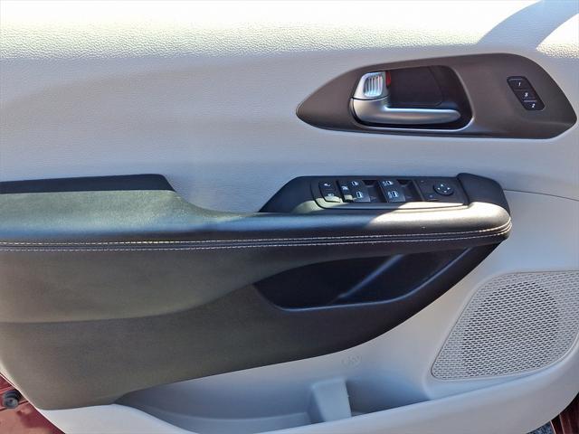 used 2022 Chrysler Pacifica car, priced at $23,800
