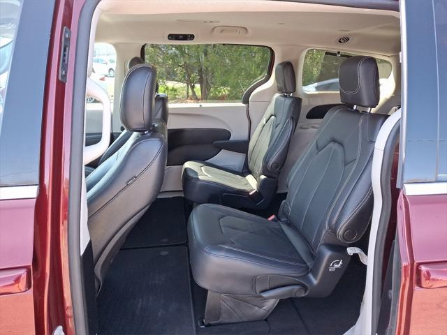 used 2022 Chrysler Pacifica car, priced at $23,800