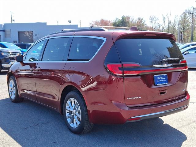 used 2022 Chrysler Pacifica car, priced at $23,800