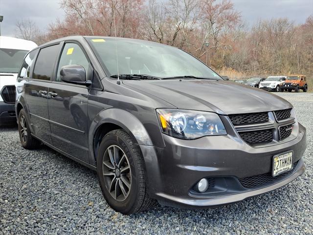 used 2016 Dodge Grand Caravan car
