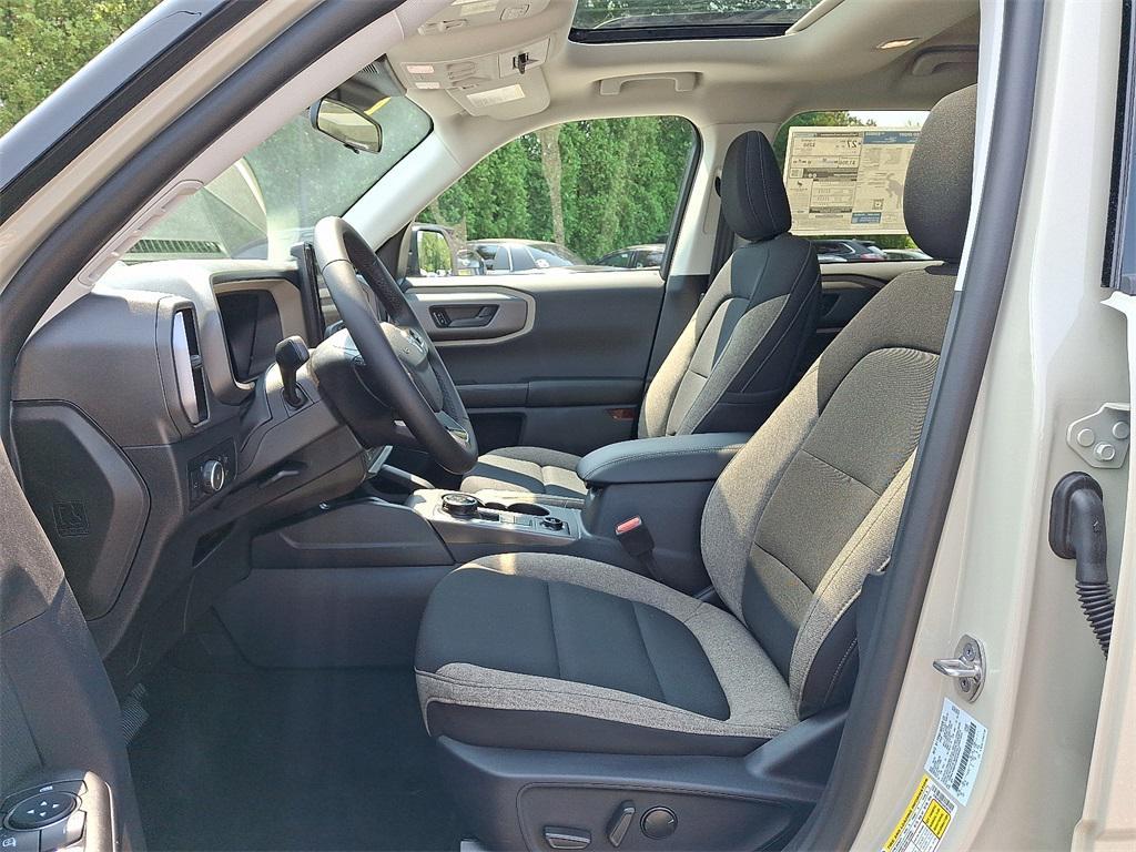 new 2025 Ford Bronco Sport car, priced at $37,895