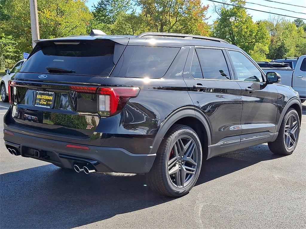 new 2025 Ford Explorer car, priced at $61,860