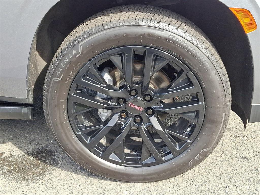 used 2021 GMC Yukon car, priced at $54,995