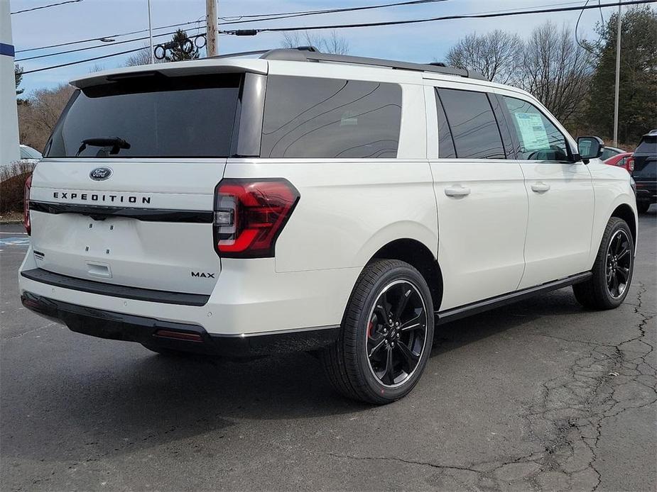 new 2024 Ford Expedition Max car, priced at $93,150