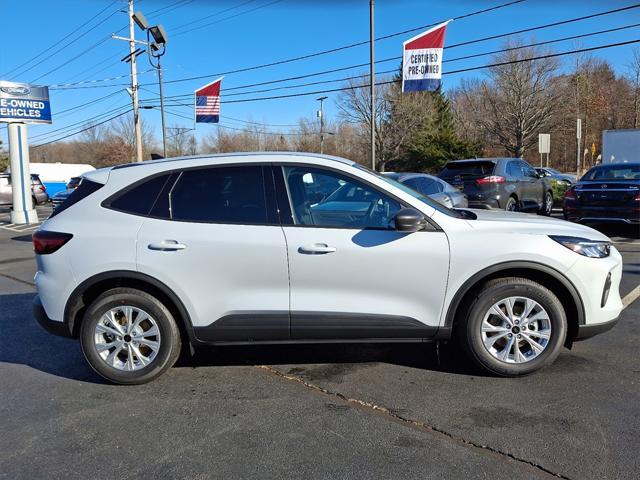 new 2025 Ford Escape car, priced at $29,990