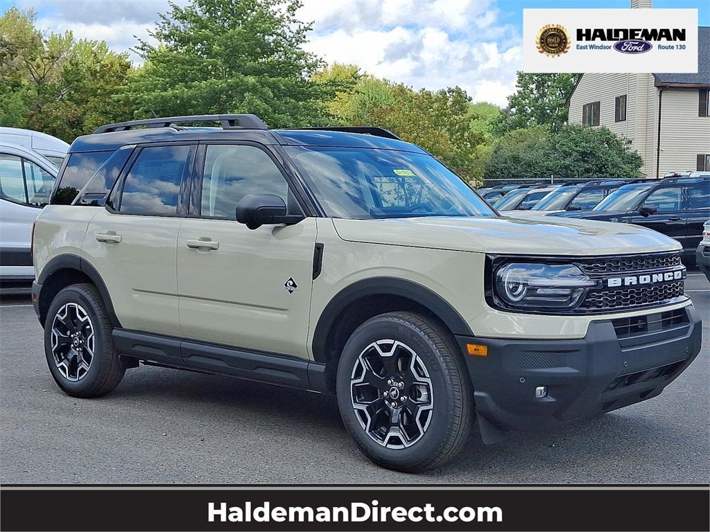 new 2025 Ford Bronco Sport car, priced at $41,875