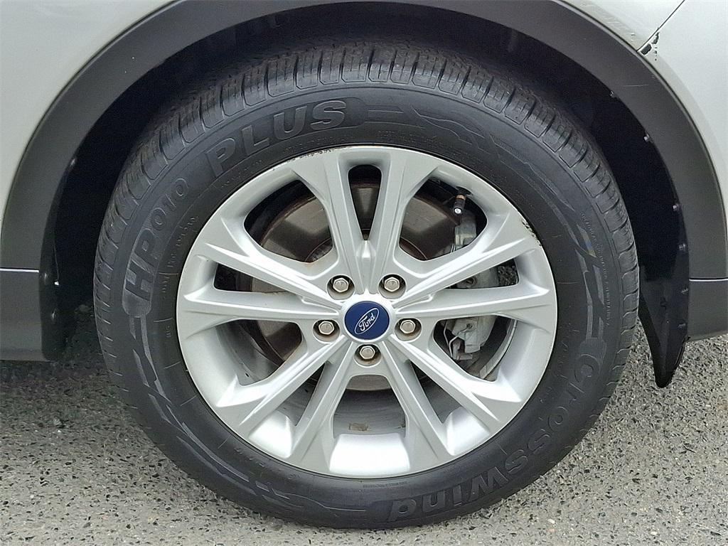 used 2019 Ford Escape car, priced at $10,995