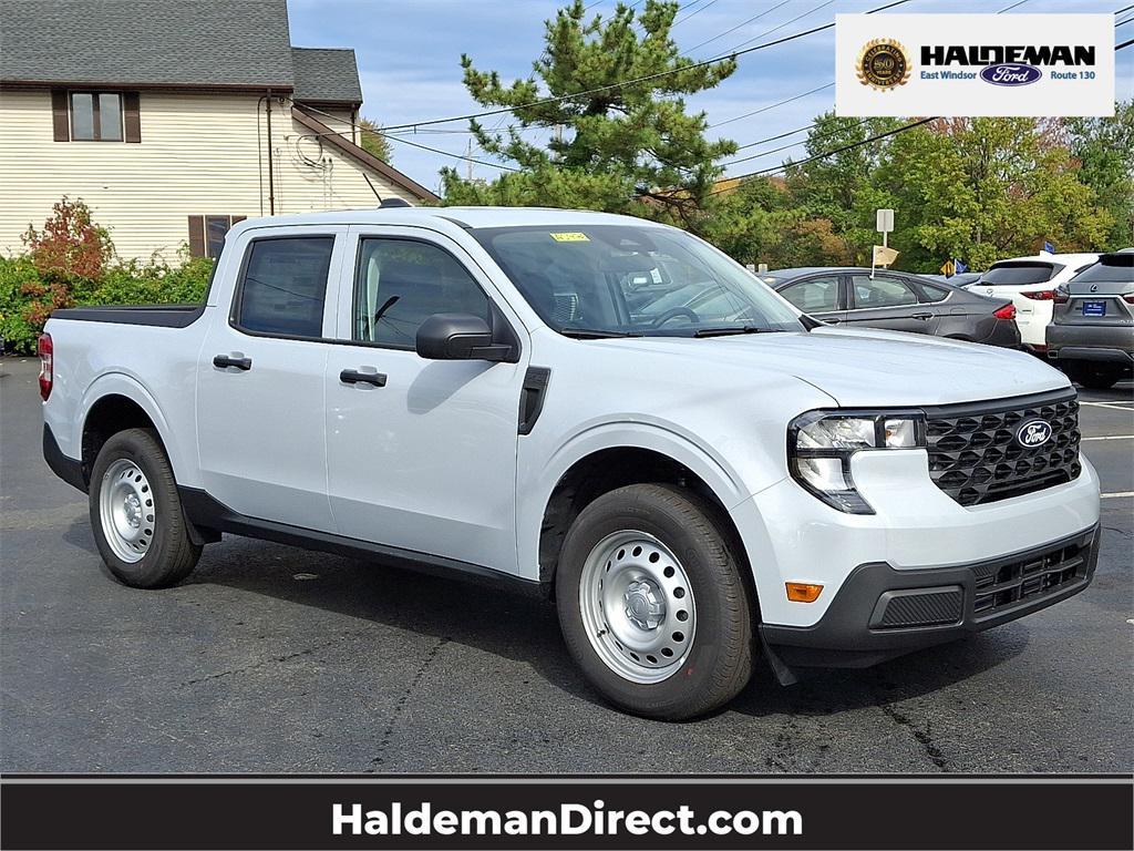 new 2025 Ford Maverick car, priced at $31,880