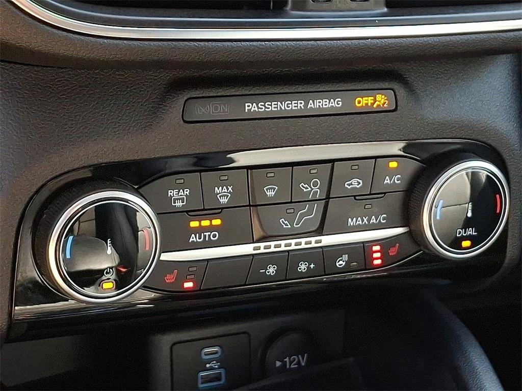 used 2022 Ford Escape car, priced at $27,995