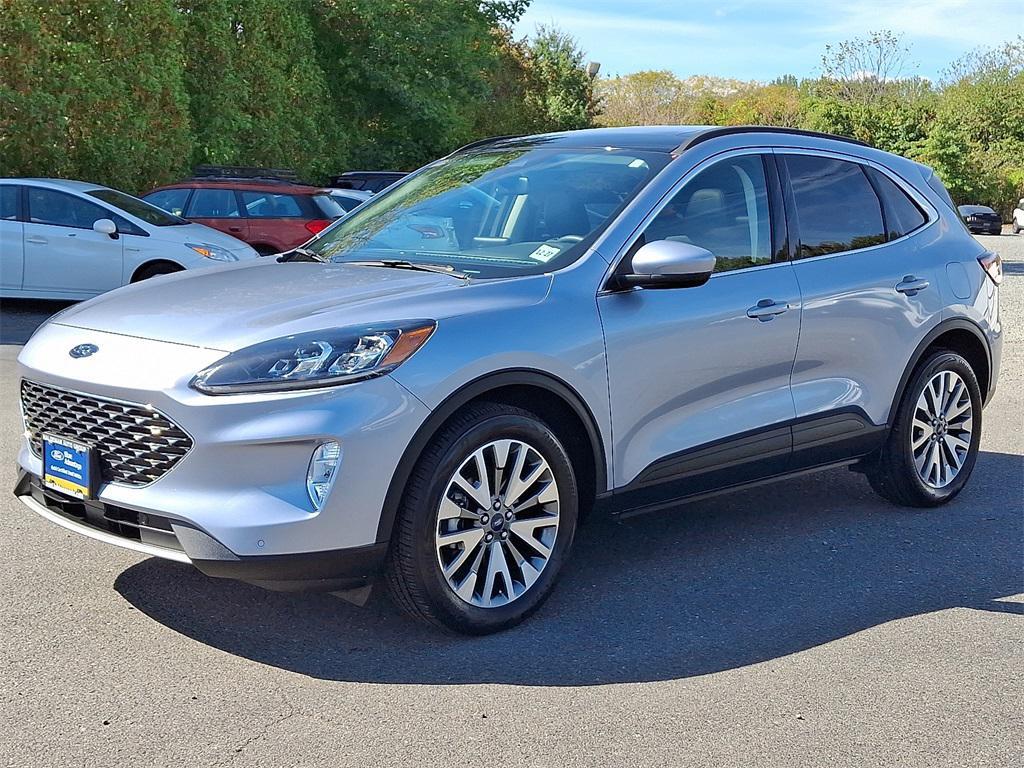 used 2022 Ford Escape car, priced at $27,995
