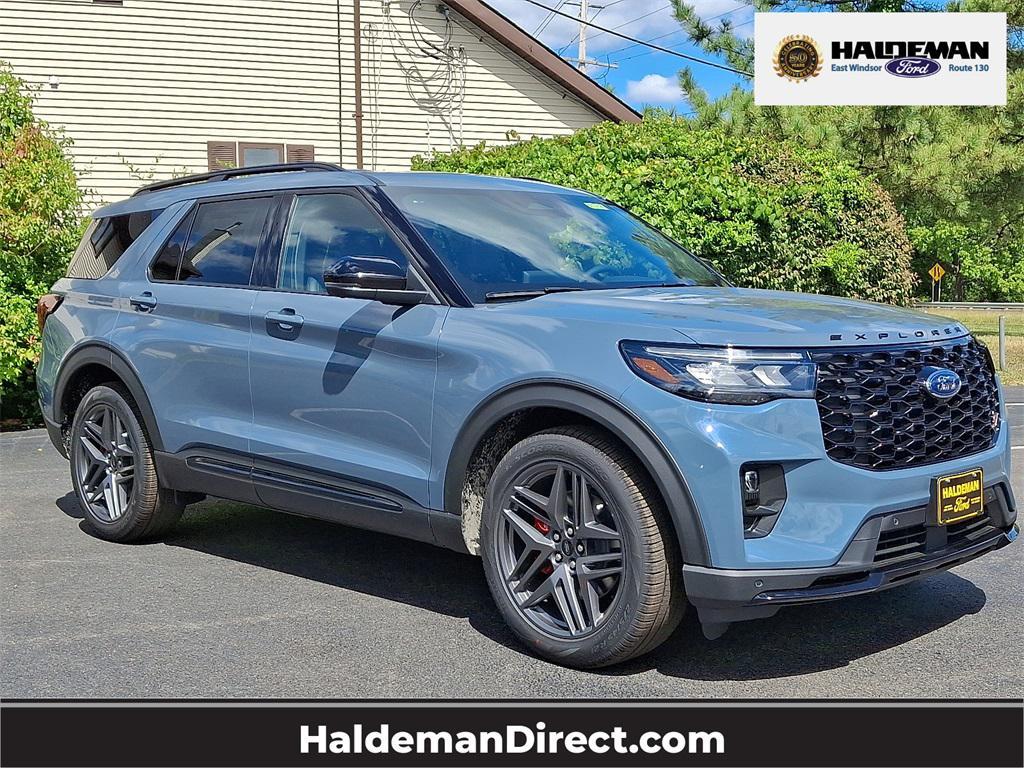 new 2025 Ford Explorer car, priced at $62,355