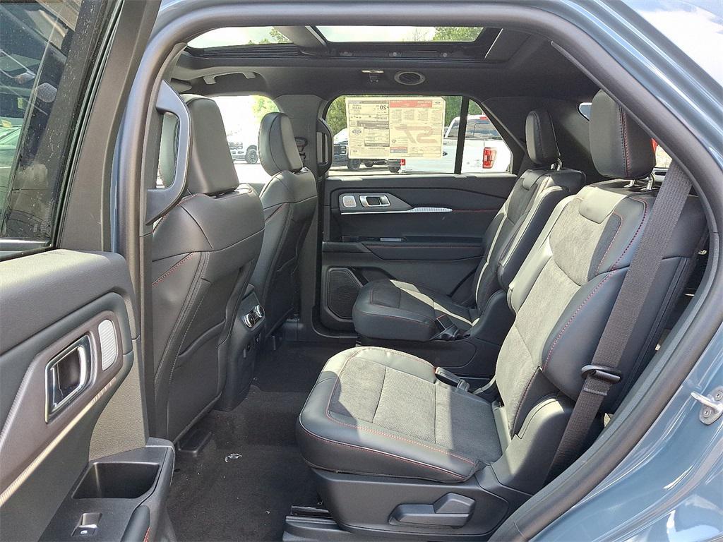 new 2025 Ford Explorer car, priced at $62,355
