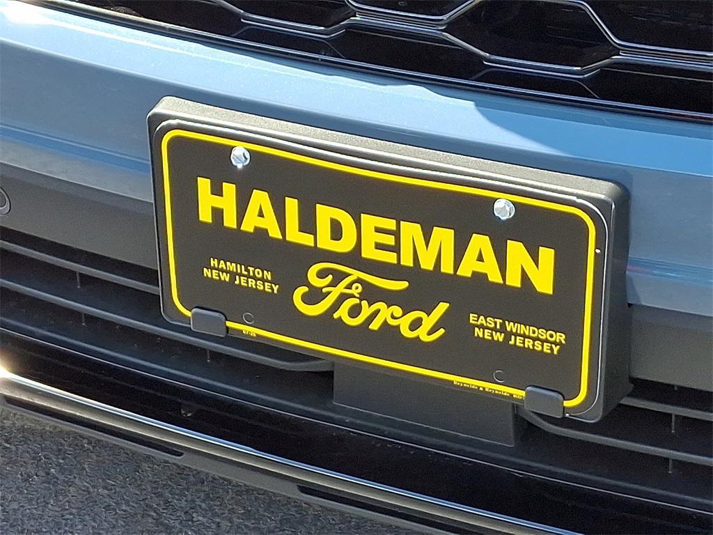 new 2025 Ford Explorer car, priced at $62,355