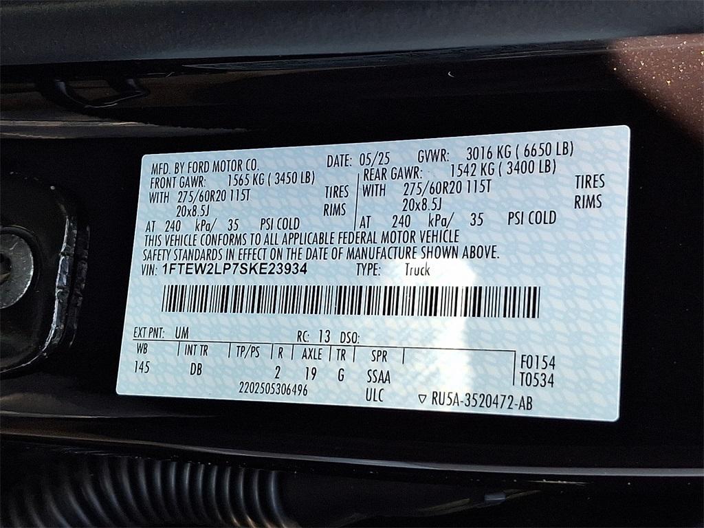 new 2025 Ford F-150 car, priced at $52,555