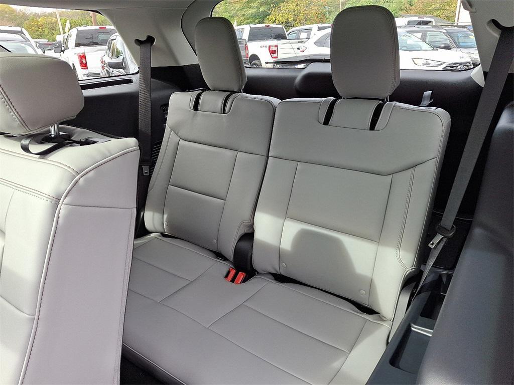 new 2025 Ford Explorer car, priced at $50,755