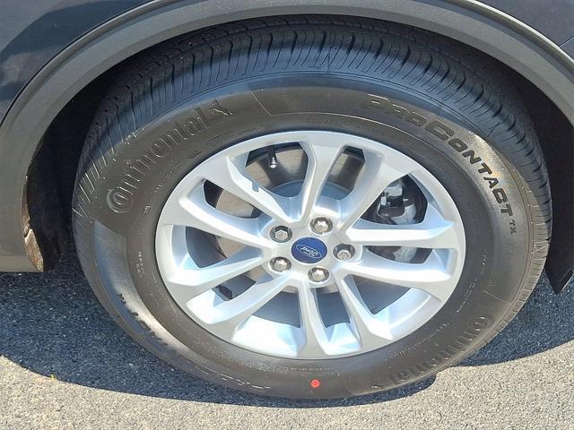 used 2022 Ford Escape car, priced at $19,997