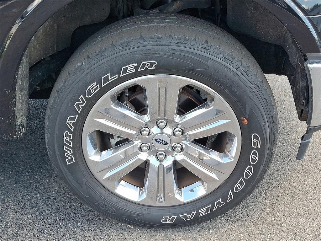 used 2019 Ford F-150 car, priced at $35,998