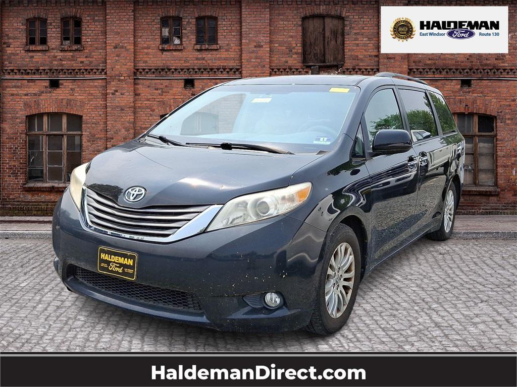 used 2013 Toyota Sienna car, priced at $17,995