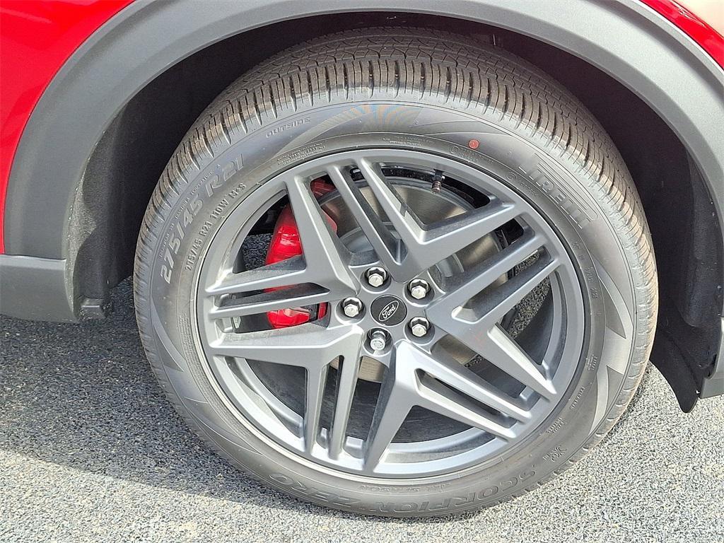 new 2025 Ford Explorer car, priced at $53,770