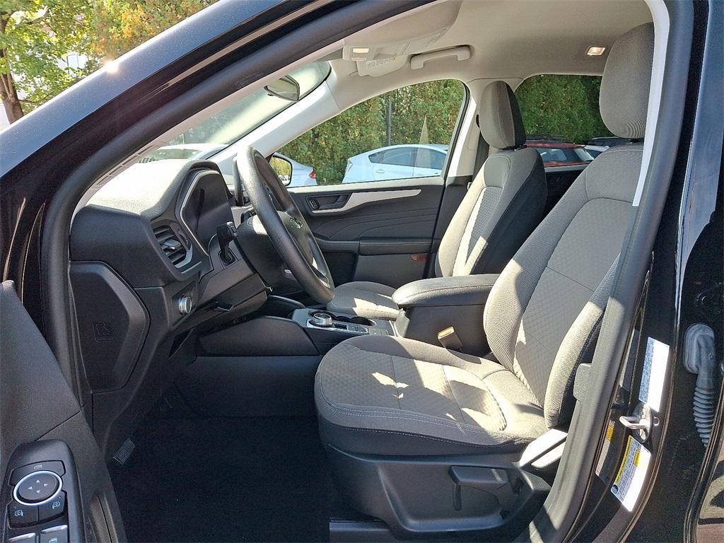 used 2022 Ford Escape car, priced at $17,995
