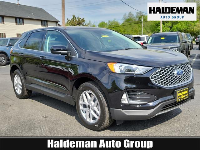 new 2024 Ford Edge car, priced at $42,860