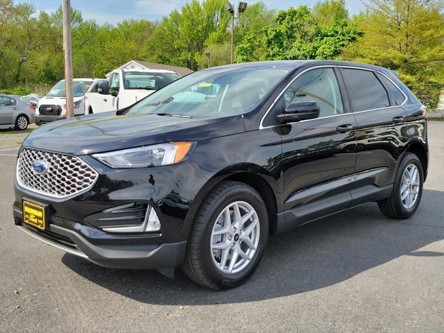 new 2024 Ford Edge car, priced at $42,860