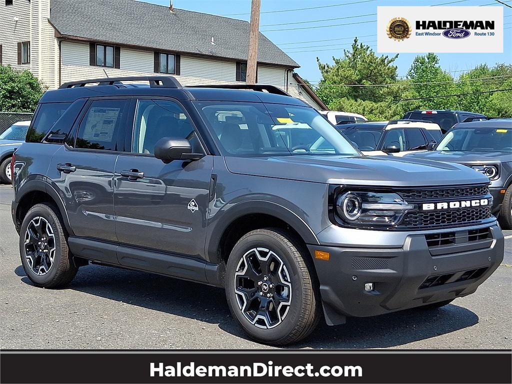new 2025 Ford Bronco Sport car, priced at $40,485