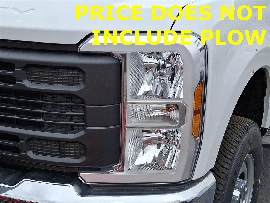 new 2024 Ford F-250 car, priced at $52,175