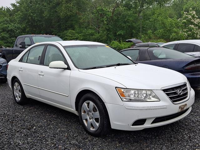 used 2009 Hyundai Sonata car, priced at $5,995