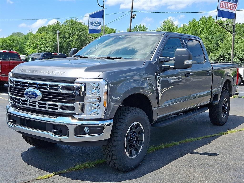 new 2025 Ford F-350 car, priced at $67,520